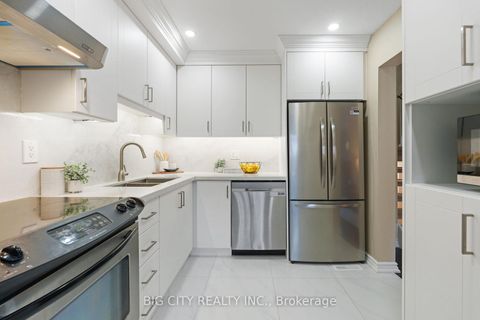 Photo 17 at 128 Bellefontaine Street, L'Amoreaux, Toronto