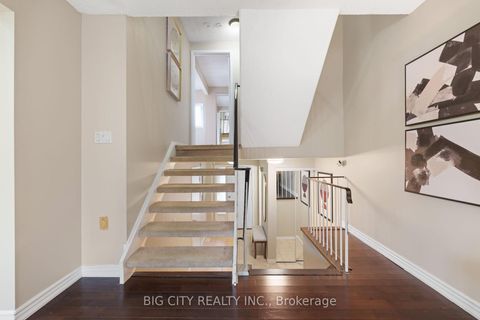 Photo 21 at 128 Bellefontaine Street, L'Amoreaux, Toronto