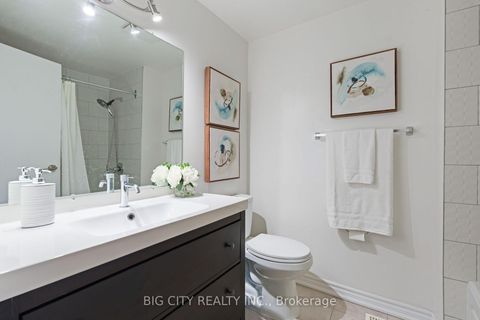 Photo 36 at 128 Bellefontaine Street, L'Amoreaux, Toronto