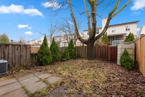 Photo 47 at 128 Bellefontaine Street, L'Amoreaux, Toronto