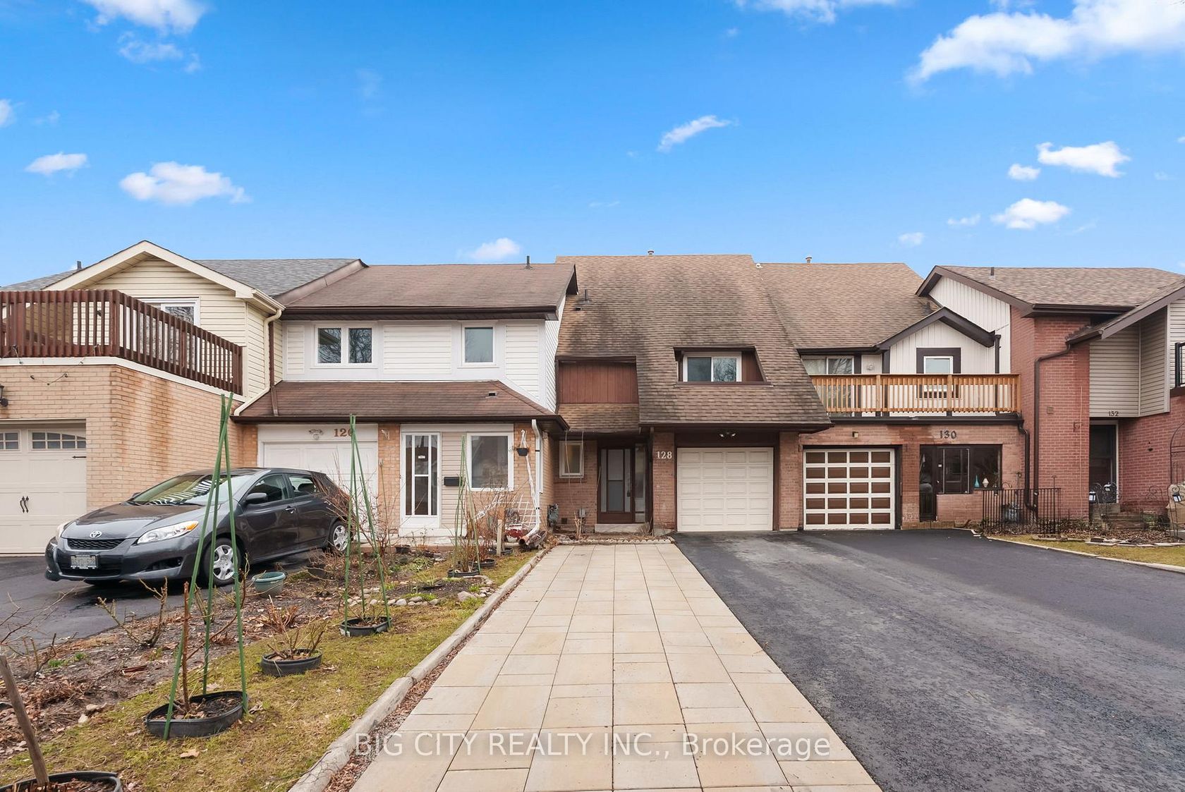 128 Bellefontaine Street, L'Amoreaux, Toronto 