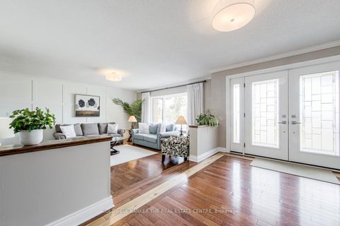 Photo 9 at 567 Lake Drive E, Historic Lakeshore Communities, Georgina