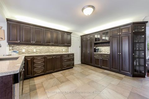 Photo 14 at 567 Lake Drive E, Historic Lakeshore Communities, Georgina