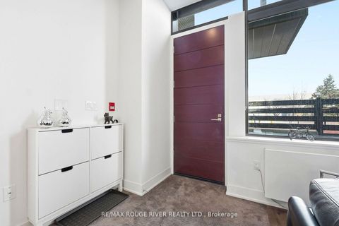 Photo 6 at Th 104 - 2908 Highway 7, Concord, Vaughan