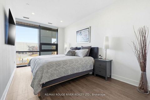 Photo 30 at Th 104 - 2908 Highway 7, Concord, Vaughan