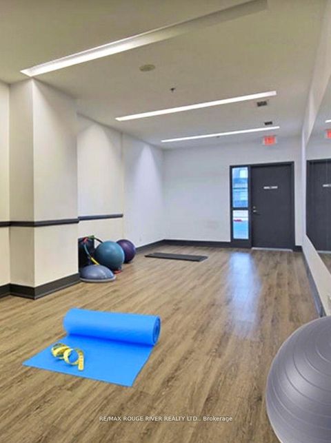 Photo 35 at Th 104 - 2908 Highway 7, Concord, Vaughan