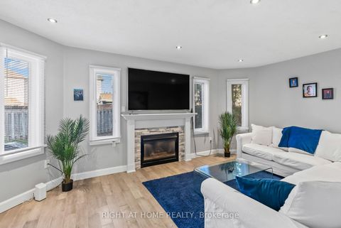 Photo 8 at 1040 Beaver Valley Crescent, Northglen, Oshawa