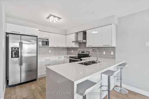 Photo 14 at 1040 Beaver Valley Crescent, Northglen, Oshawa