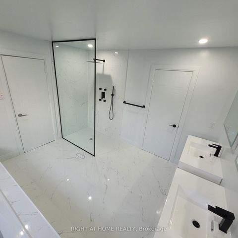 Photo 23 at 1040 Beaver Valley Crescent, Northglen, Oshawa