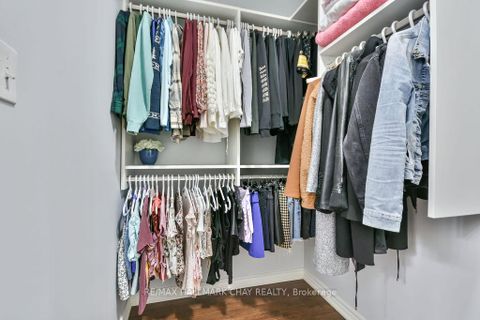 Photo 11 at 207 - 43 Ferndale Drive S, Ardagh, Barrie