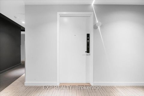 Photo 3 at 614 - 3883 Quartz Road, City Centre, Mississauga