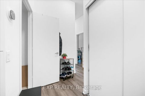 Photo 7 at 614 - 3883 Quartz Road, City Centre, Mississauga