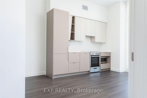 Photo 10 at 614 - 3883 Quartz Road, City Centre, Mississauga