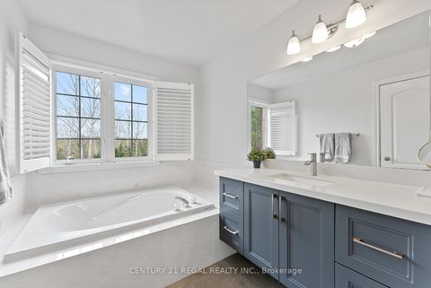 Photo 6 at 42 Ballymore Drive, Bayview Wellington, Aurora