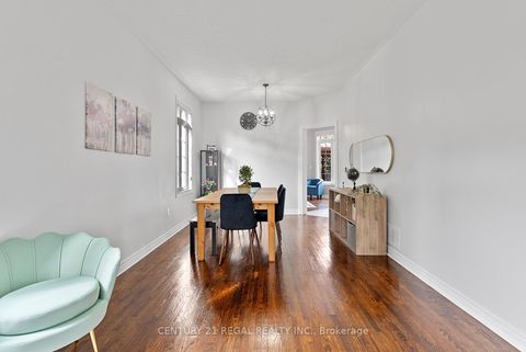 Photo 11 at 42 Ballymore Drive, Bayview Wellington, Aurora