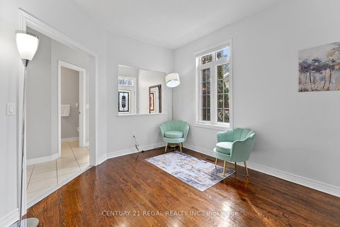 Photo 16 at 42 Ballymore Drive, Bayview Wellington, Aurora