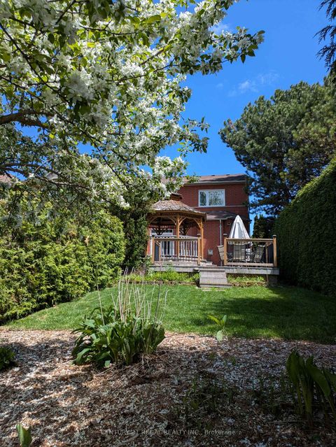 Photo 28 at 42 Ballymore Drive, Bayview Wellington, Aurora