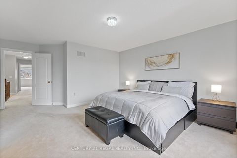 Photo 32 at 42 Ballymore Drive, Bayview Wellington, Aurora