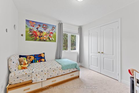 Photo 35 at 42 Ballymore Drive, Bayview Wellington, Aurora