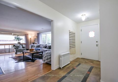 Photo 3 at 62 Letitia Street, Sunnidale, Barrie