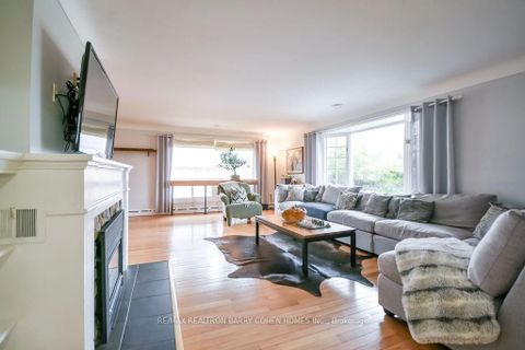 Photo 4 at 62 Letitia Street, Sunnidale, Barrie