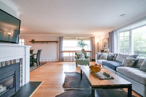 Photo 7 at 62 Letitia Street, Sunnidale, Barrie