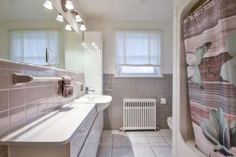 Photo 21 at 62 Letitia Street, Sunnidale, Barrie