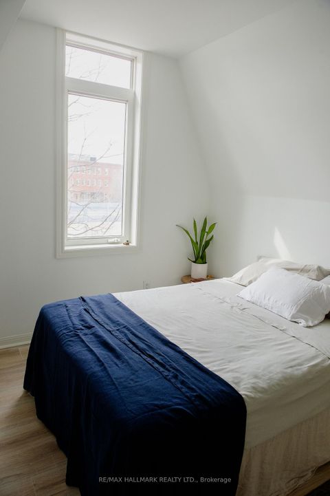 Photo 22 at 27 Sudbury Street, Niagara, Toronto