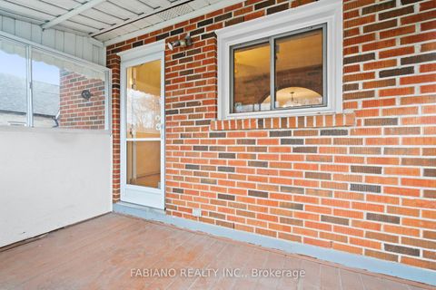 Photo 33 at 80 Cayuga Avenue, Smythe, Toronto