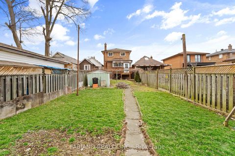 Photo 39 at 80 Cayuga Avenue, Smythe, Toronto