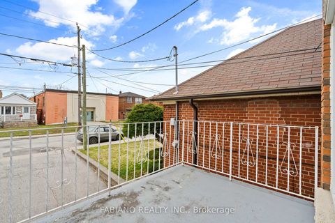 Photo 46 at 80 Cayuga Avenue, Smythe, Toronto