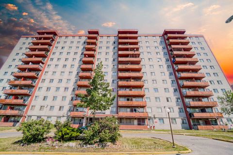 Photo 1 at 411 - 50 LOTHERTON Pathway W, Glen Park, Toronto