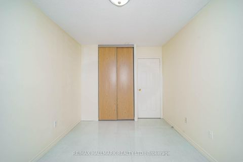 Photo 17 at 411 - 50 LOTHERTON Pathway W, Glen Park, Toronto