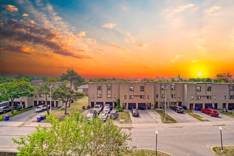 Photo 28 at 411 - 50 LOTHERTON Pathway W, Glen Park, Toronto