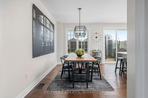 Photo 5 at 293 Kleinburg Summit Way, Kleinburg, Vaughan