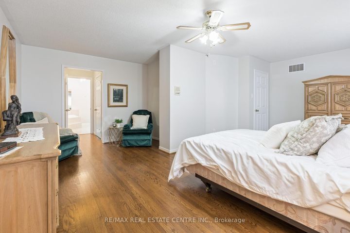 Photo 20 at 1169 Ewing Crescent, East Credit, Mississauga