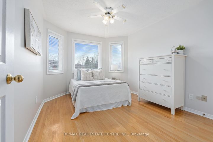 Photo 23 at 1169 Ewing Crescent, East Credit, Mississauga