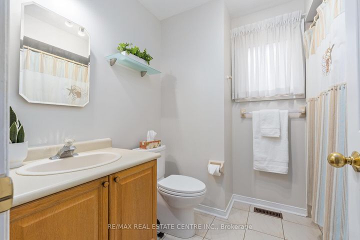 Photo 26 at 1169 Ewing Crescent, East Credit, Mississauga