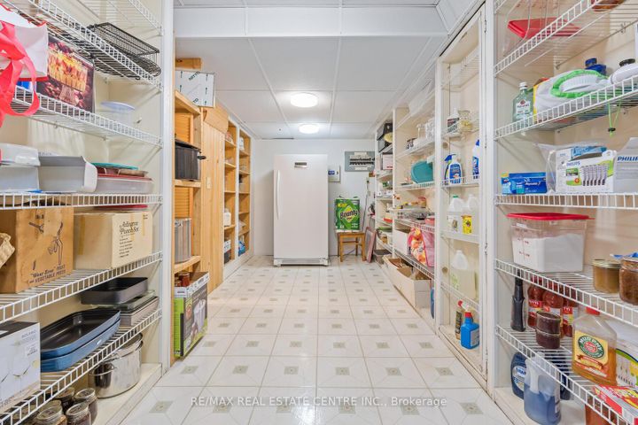 Photo 32 at 1169 Ewing Crescent, East Credit, Mississauga