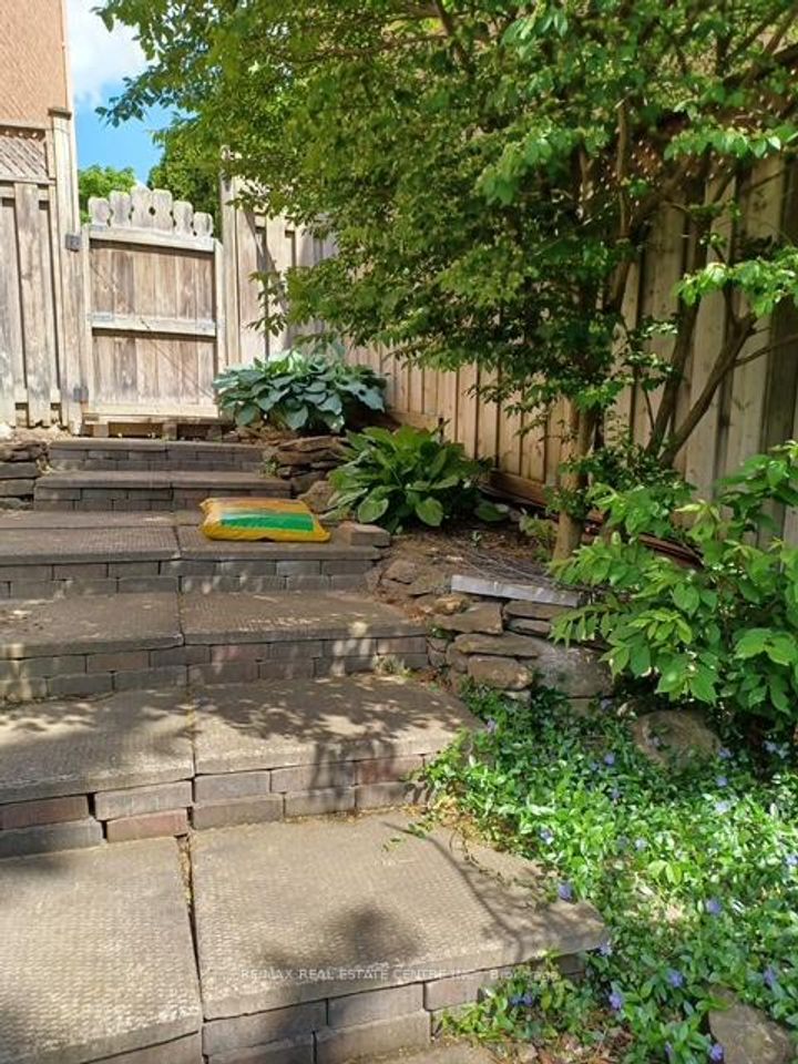 Photo 40 at 1169 Ewing Crescent, East Credit, Mississauga