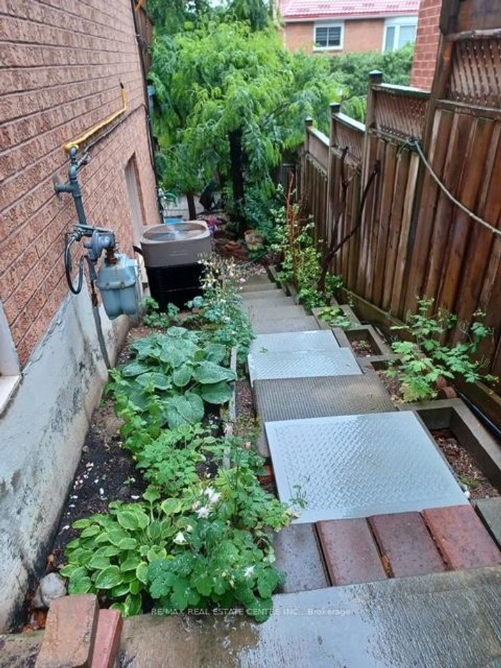 Photo 44 at 1169 Ewing Crescent, East Credit, Mississauga