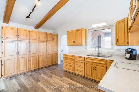 Photo 7 at 62 Woodcrest Road, Allandale Heights, Barrie