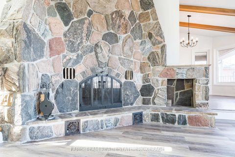 Photo 13 at 62 Woodcrest Road, Allandale Heights, Barrie