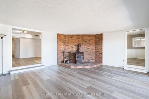 Photo 28 at 62 Woodcrest Road, Allandale Heights, Barrie
