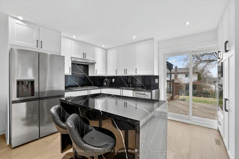 Photo 4 at 459 Sandford Street, Central Newmarket, Newmarket