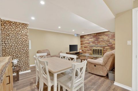 Photo 26 at 459 Sandford Street, Central Newmarket, Newmarket