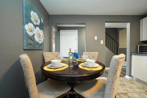 Photo 4 at 49 Browning Trail, Letitia Heights, Barrie