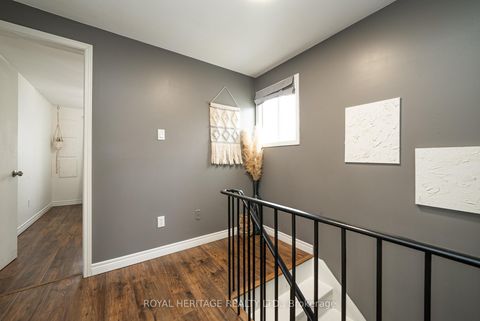 Photo 13 at 49 Browning Trail, Letitia Heights, Barrie