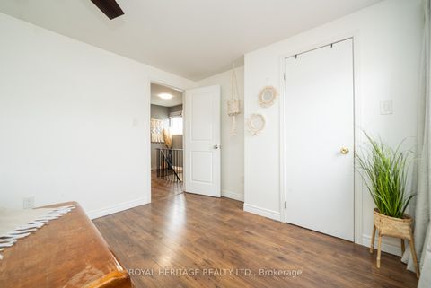 Photo 15 at 49 Browning Trail, Letitia Heights, Barrie