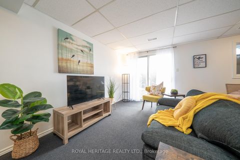 Photo 22 at 49 Browning Trail, Letitia Heights, Barrie